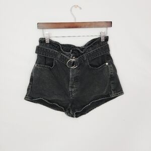 H&M Divided size 6 Mom shorts